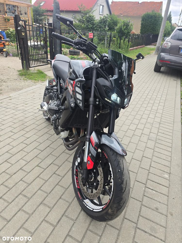 Yamaha MT - 6