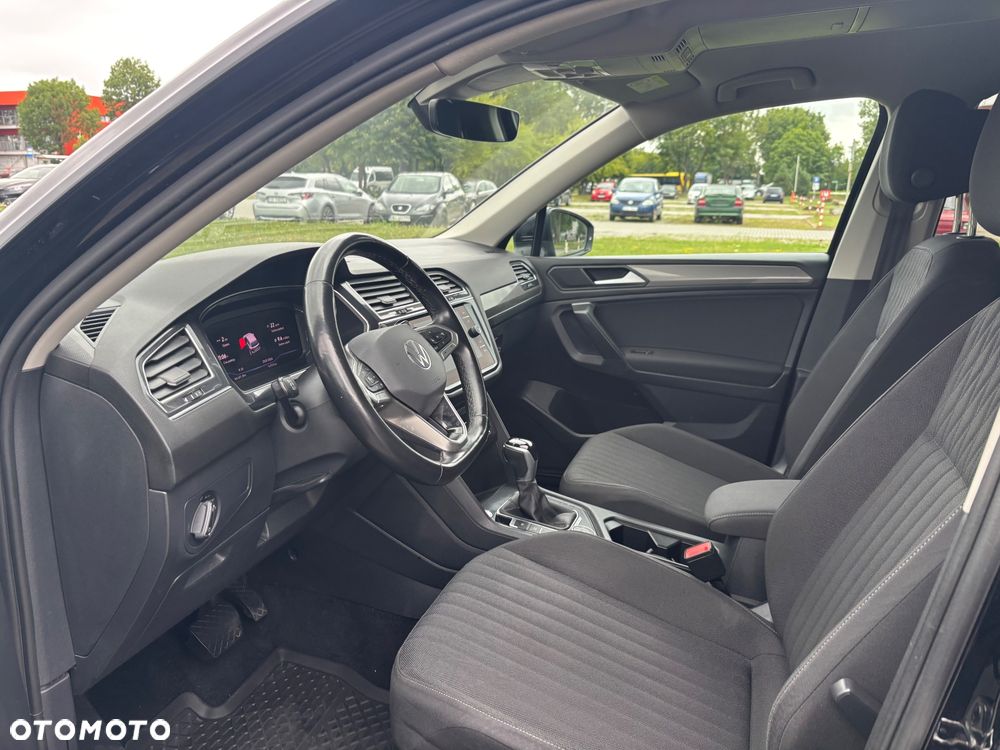 Volkswagen Tiguan 2.0 TDI SCR 4Mot Life DSG - 20