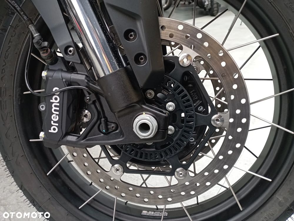 Moto Guzzi Stelvio - 13