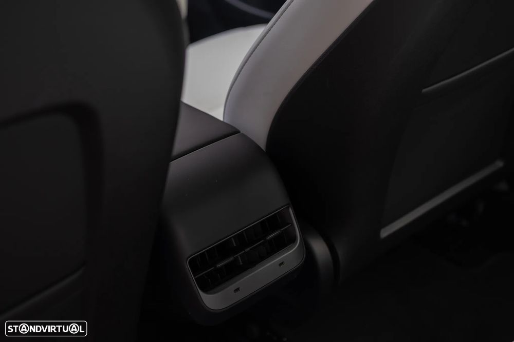 Tesla Model 3 Long Range Tração Integral - 29