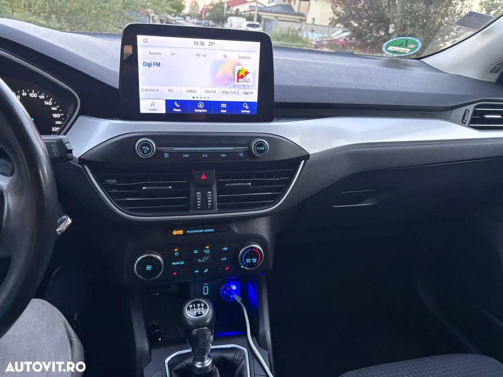 Ford Focus 1.5 TDCi Titanium - 14