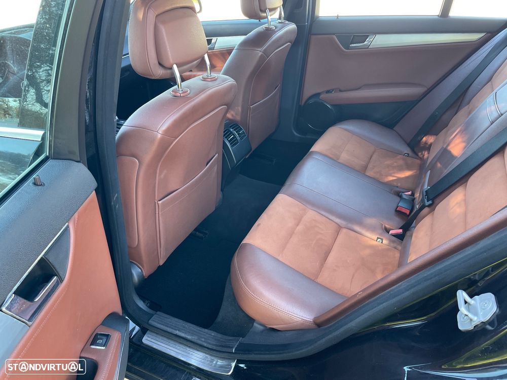 Mercedes-Benz C 320 CDi Avantgarde Auto. - 19