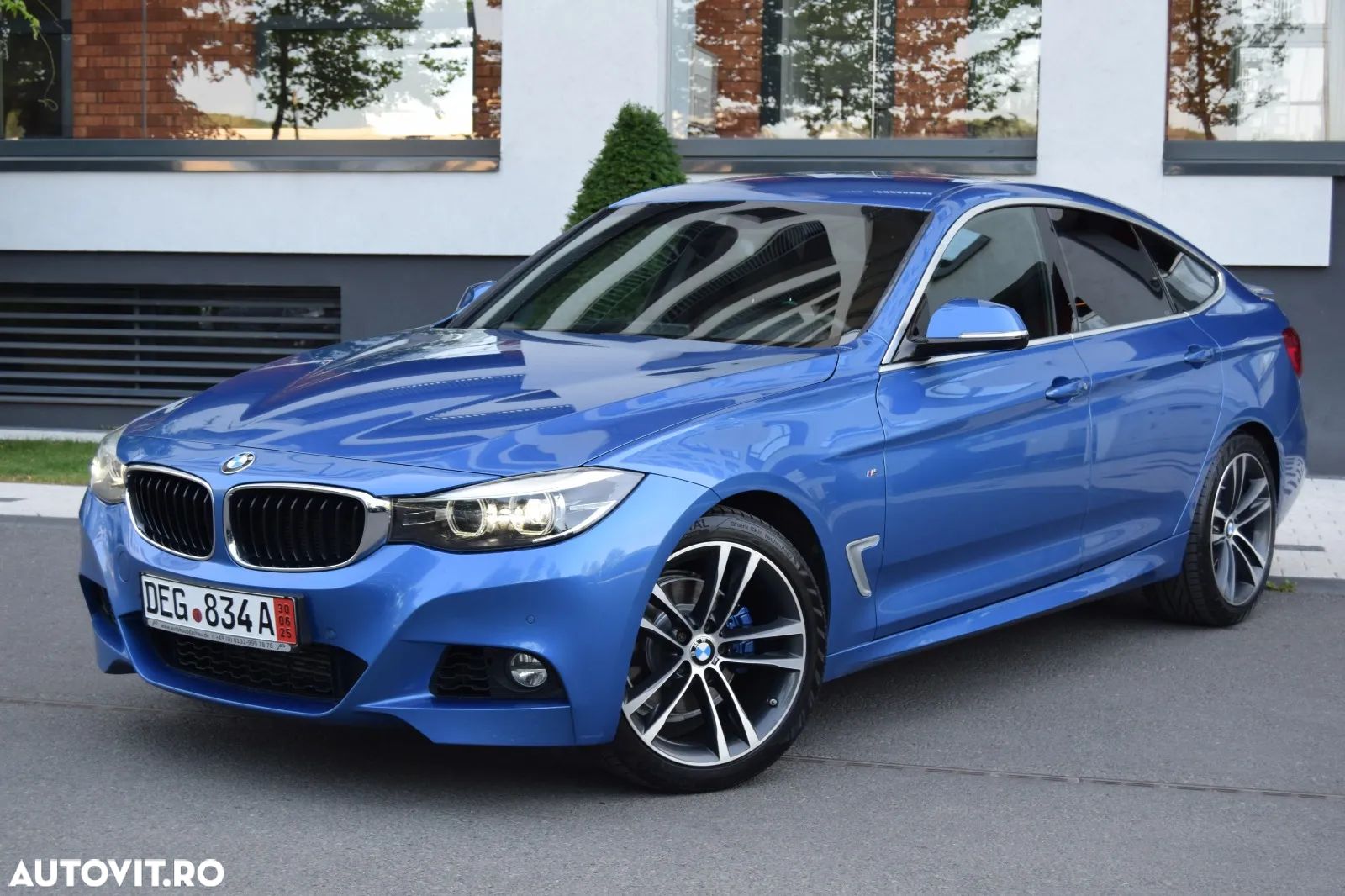 BMW Seria 3 330d GT xDrive AT M Sport - 1