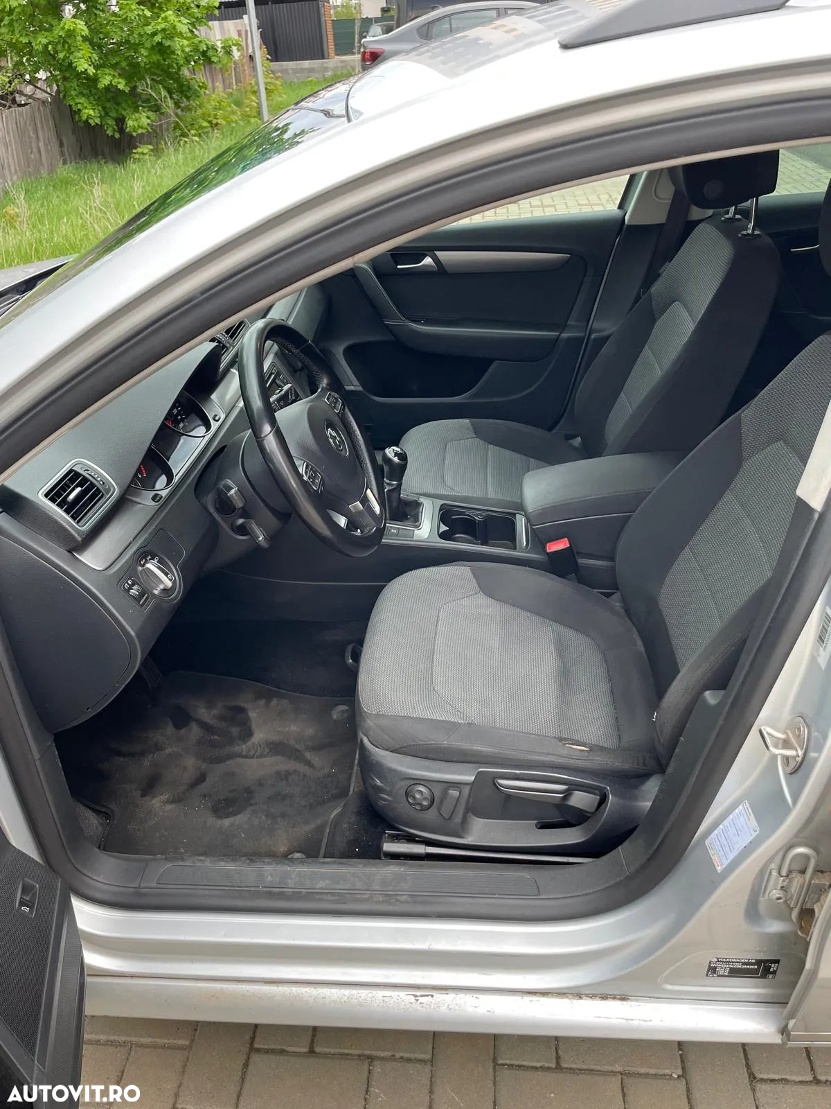 Volkswagen Passat Variant 2.0 Blue TDI SCR Comfortline - 8