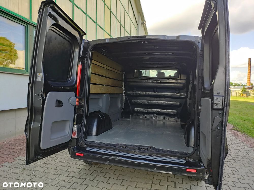 Renault Trafic - 18