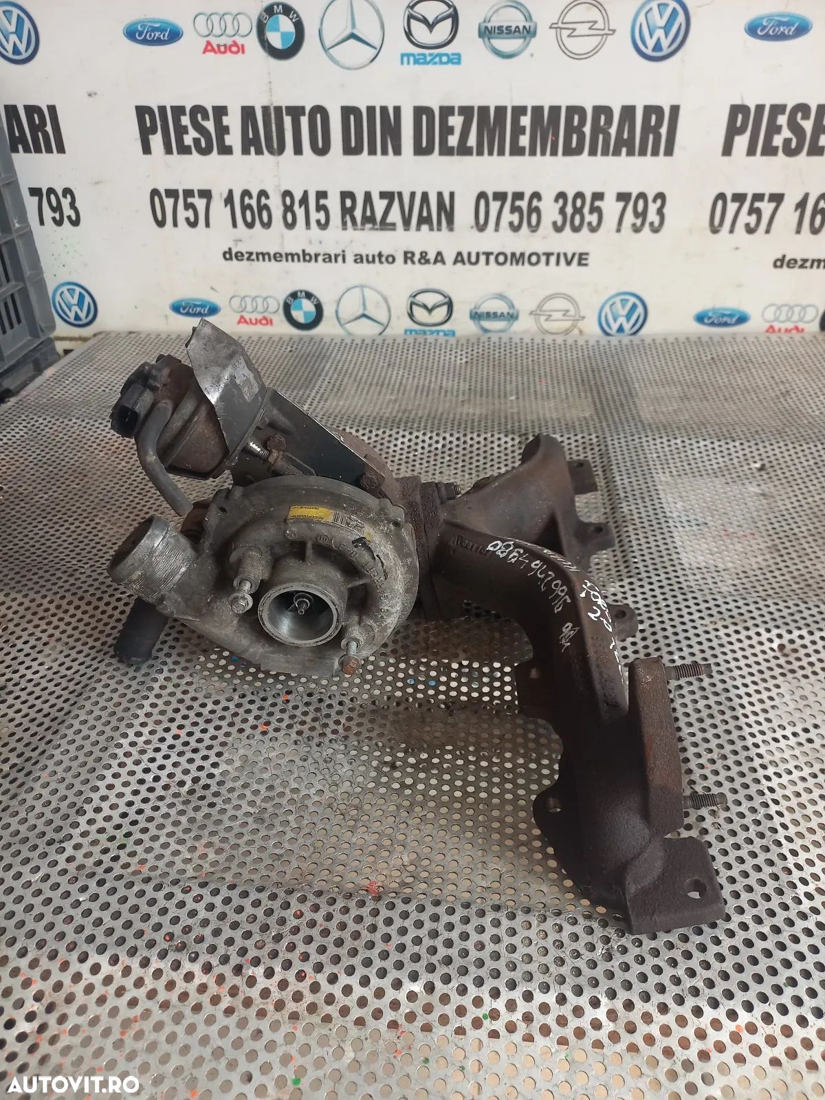 Turbo Turbina Ford Mondeo Mk4 Volvo Focus S Max 2.0 Tdci 140 Cai Cod  - Dezmembrari Arad - 1