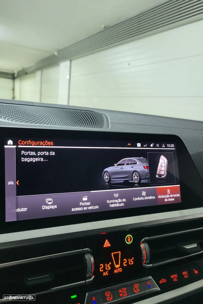 BMW 318 d Luxury Line - 30