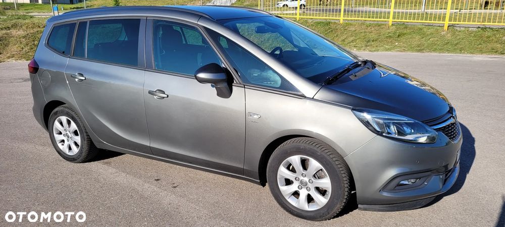 Opel Zafira 1.4 T Elite - 2