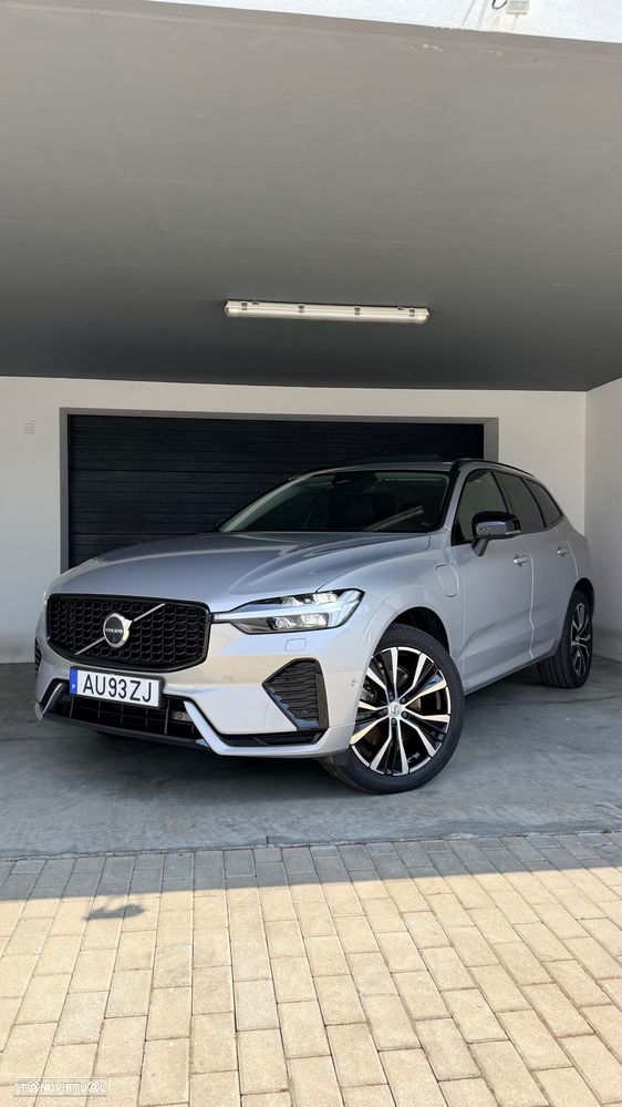 Volvo XC 60 2.0 T6 PHEV R-Design Expression AWD - 1