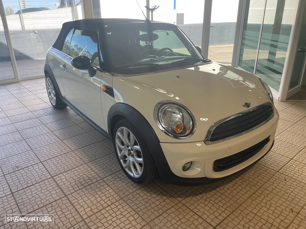 MINI Cabrio Cooper