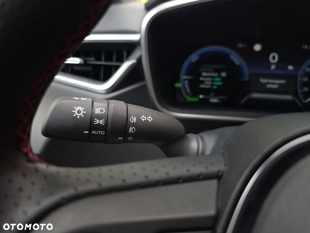 Toyota Corolla 1.8 Hybrid GR Sport - 31