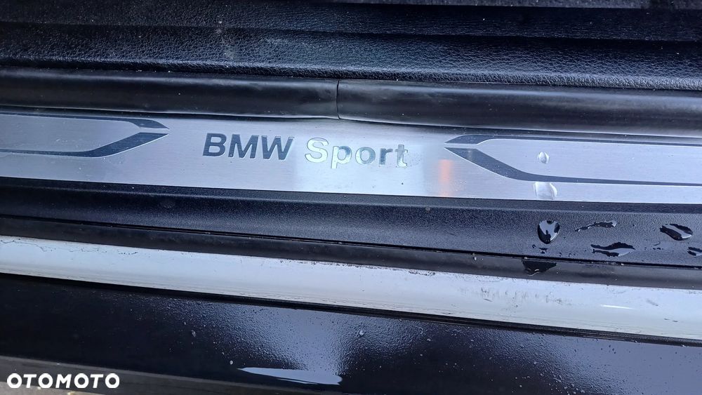 BMW X1 sDrive18d xLine - 9