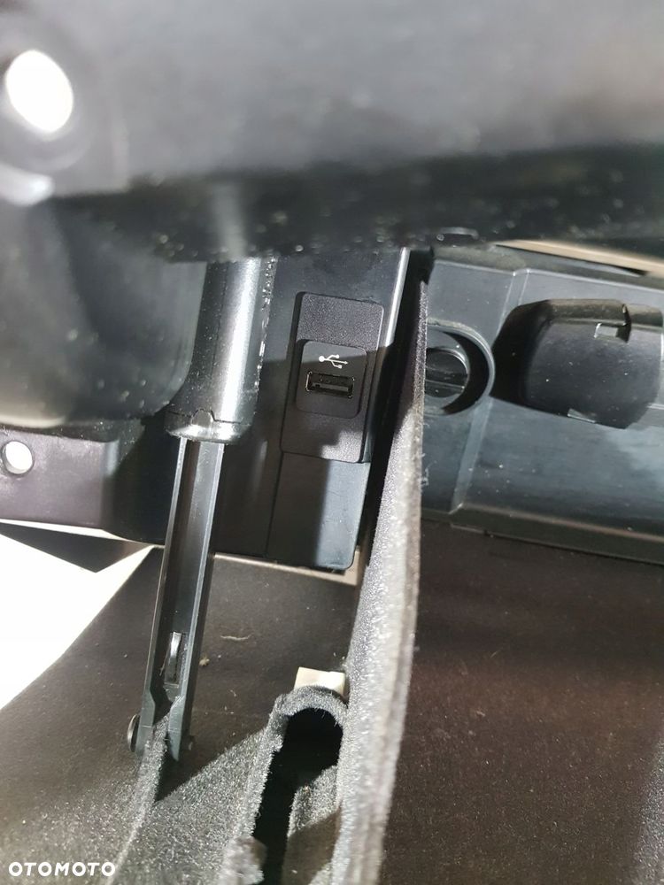 schowek pasażera 7034080 bmw e60 e61 lci eur - 9