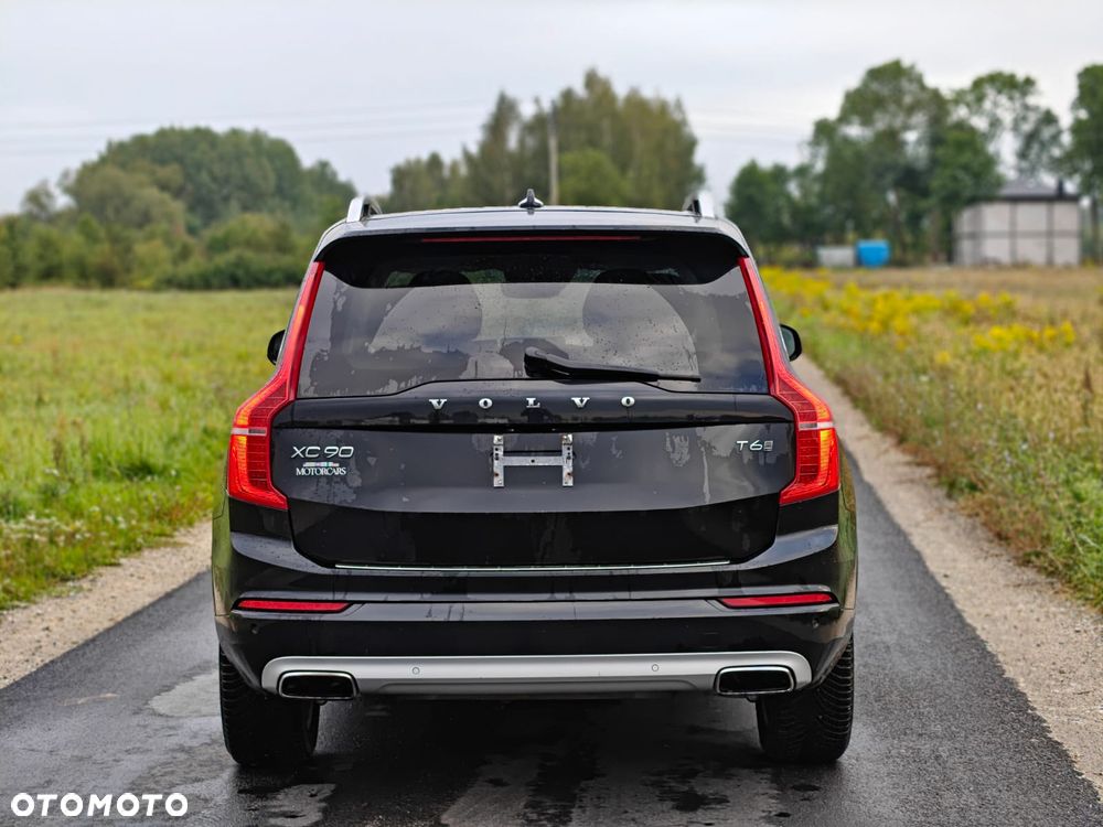 Volvo XC 90 T6 AWD Geartronic Momentum - 4