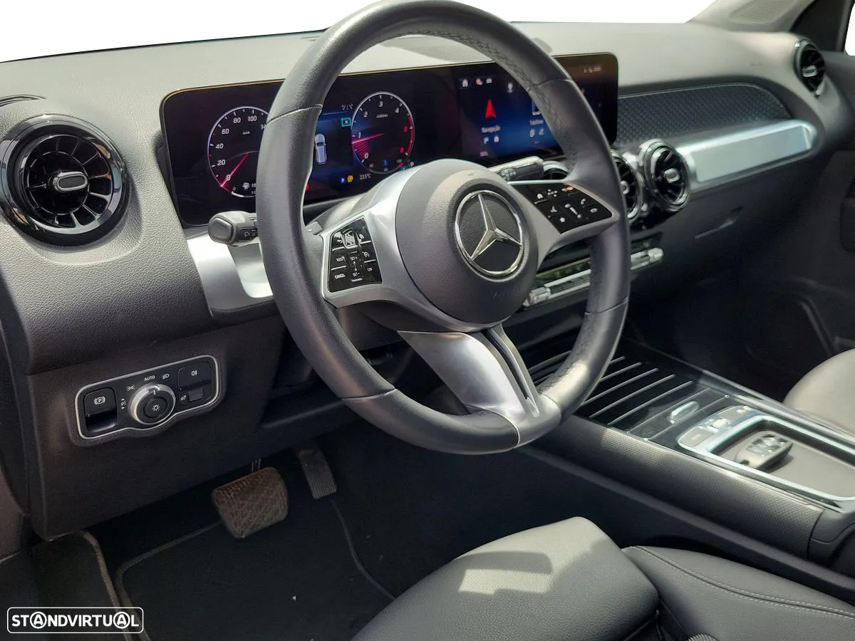 Mercedes-Benz GLB 180 d Progressive - 10