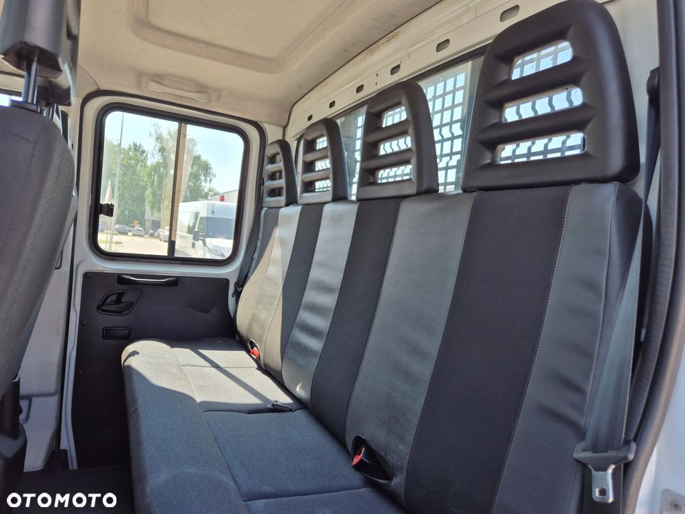 Iveco Daily 35S14, Brygadówka 7-os, skrzynia 3,42m x 2,07m, klimatyzacja, HAK - 3.5T - 14