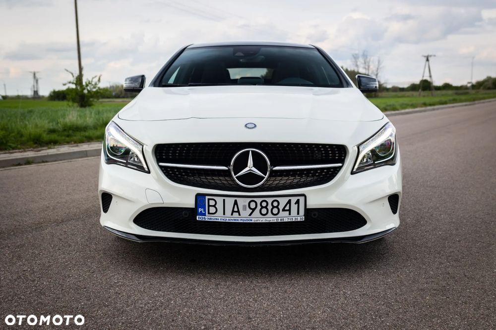 Mercedes-Benz CLA Shooting Brake 200 7G-DCT - 6