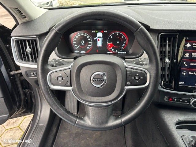 Volvo V90 D3 Kinetic - 4