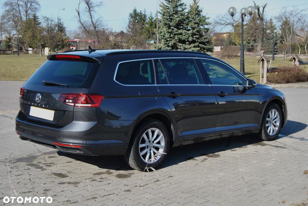 Volkswagen Passat Variant 1.5 TSI OPF DSG Comfortline - 3