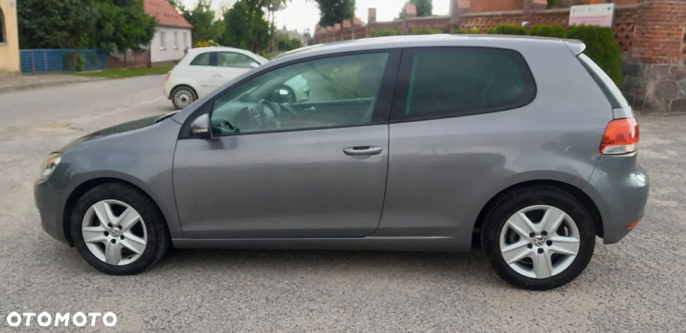 Volkswagen Golf - 11