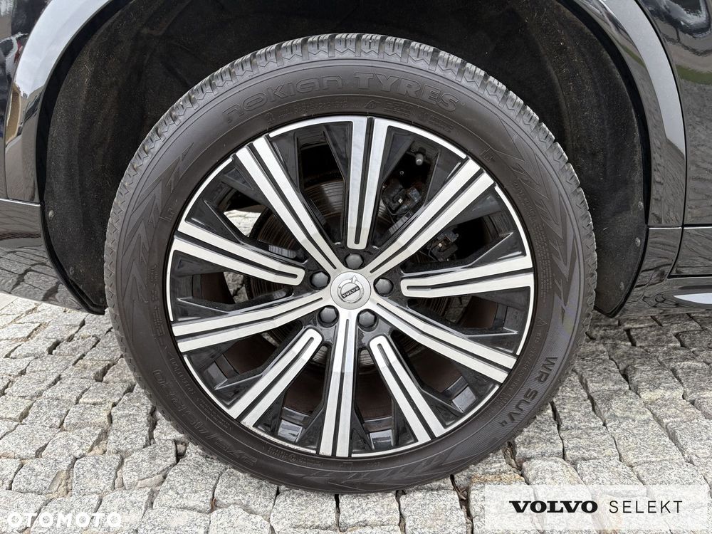 Volvo XC 90 - 8