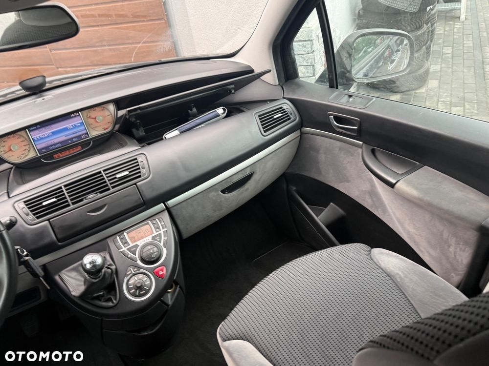 Peugeot 807 2.0 HDi Premium - 35