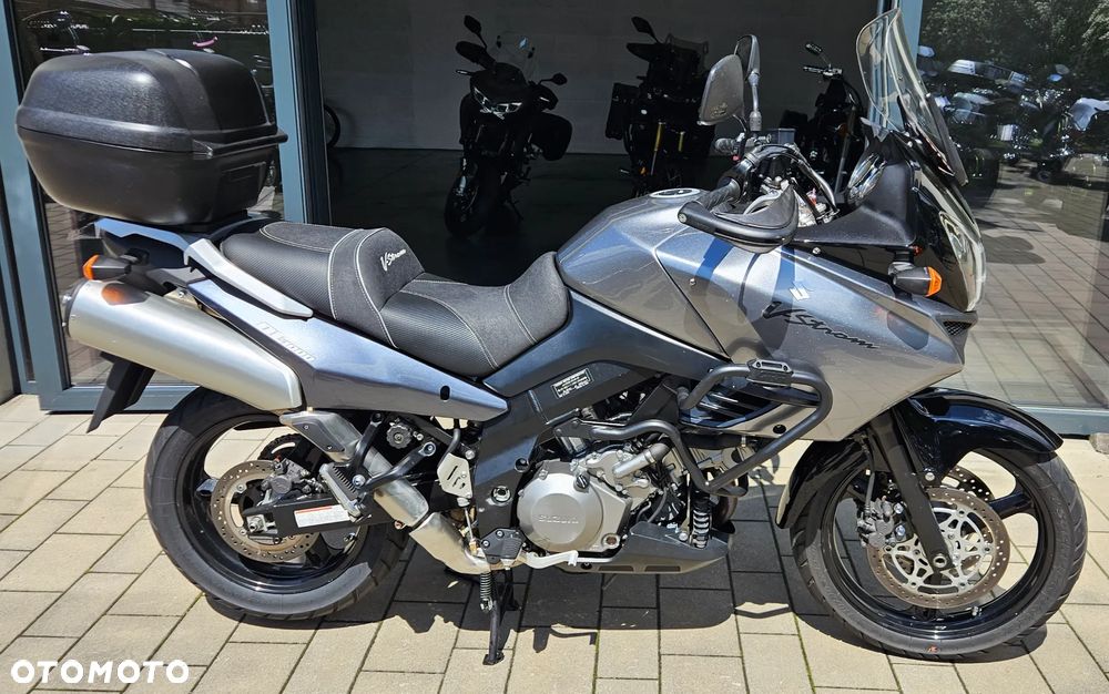 Suzuki DL - 3