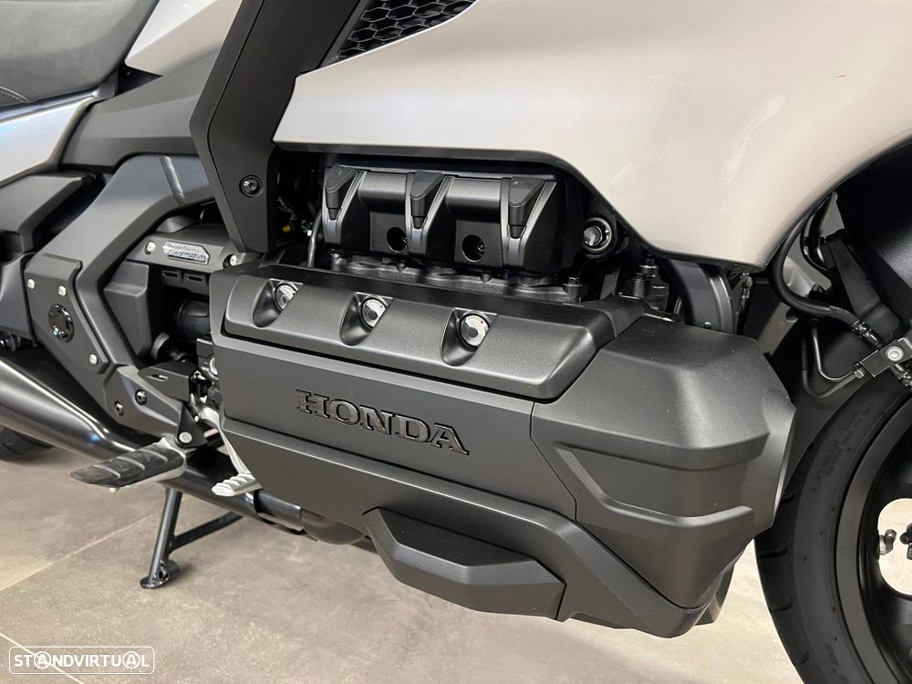 Honda Goldwing 1800 TOUR DCT - 2