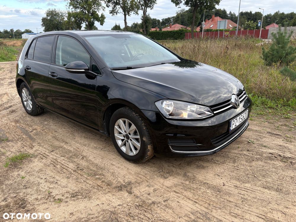 Volkswagen Golf - 2