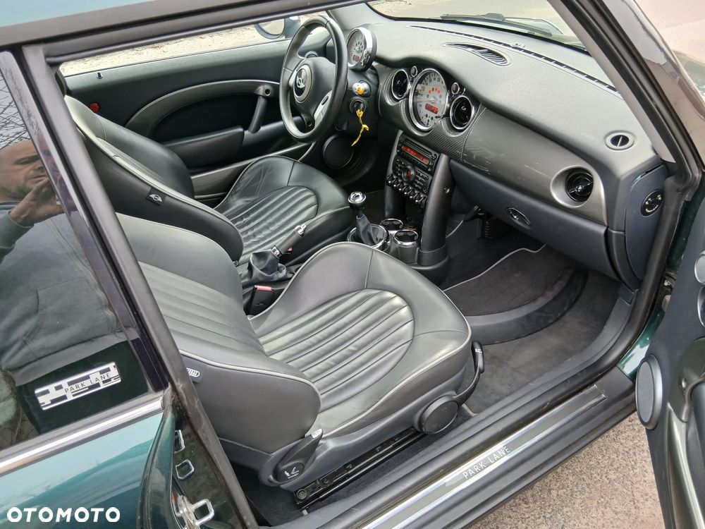 MINI ONE - 7