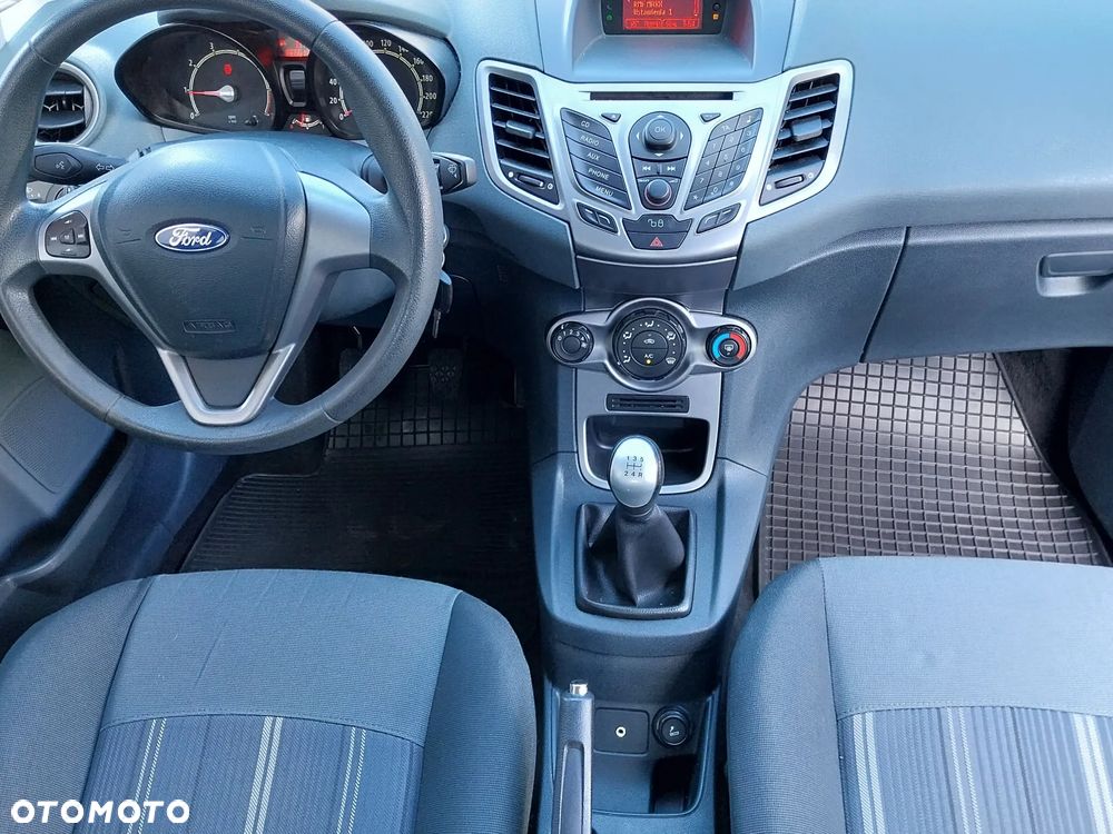 Ford Fiesta 1.25 Trend - 6