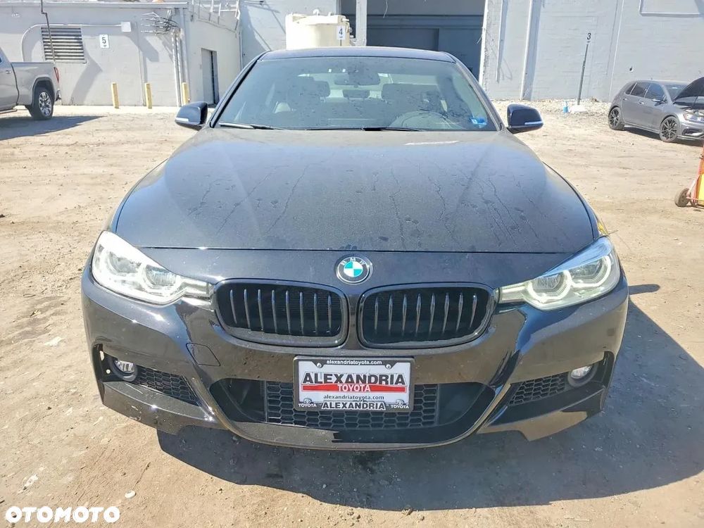 BMW Seria 3 330i Edition M Sport Shadow - 5