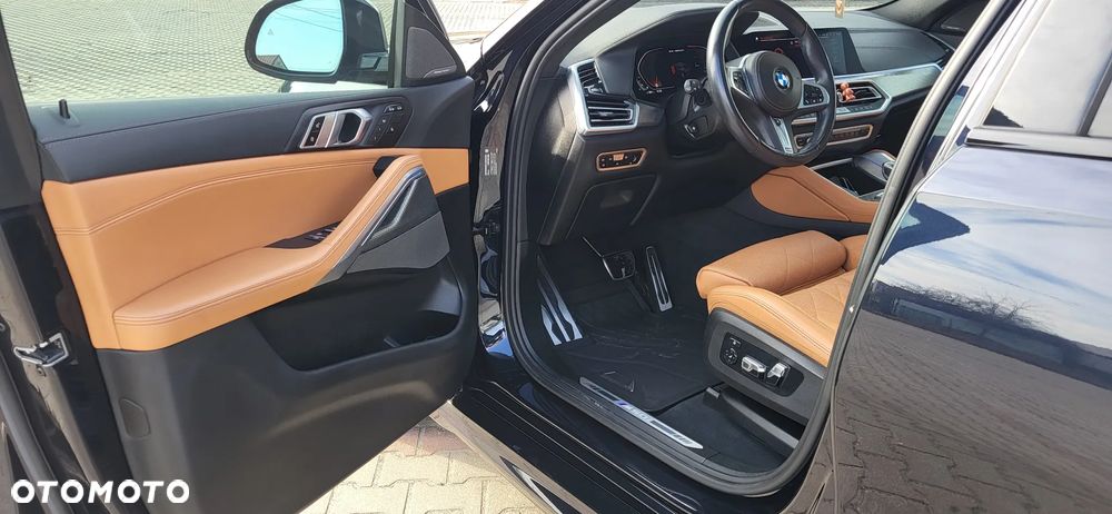 BMW X6 M50i - 9