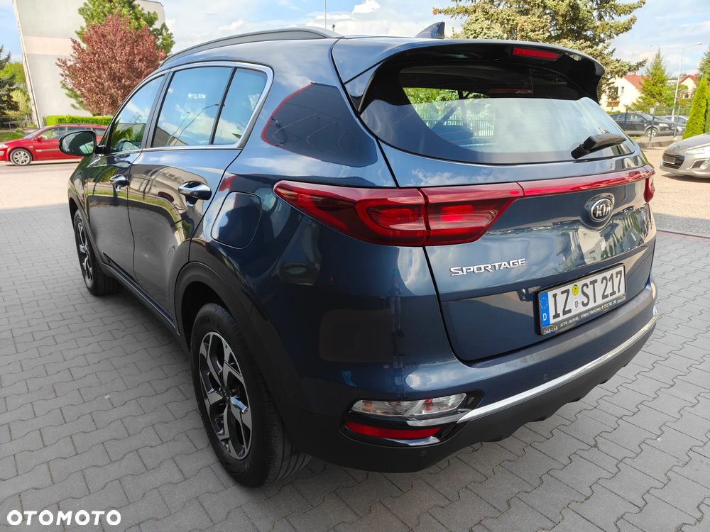 Kia Sportage 1.6 GDI 2WD Fifa World Cup Edition - 4