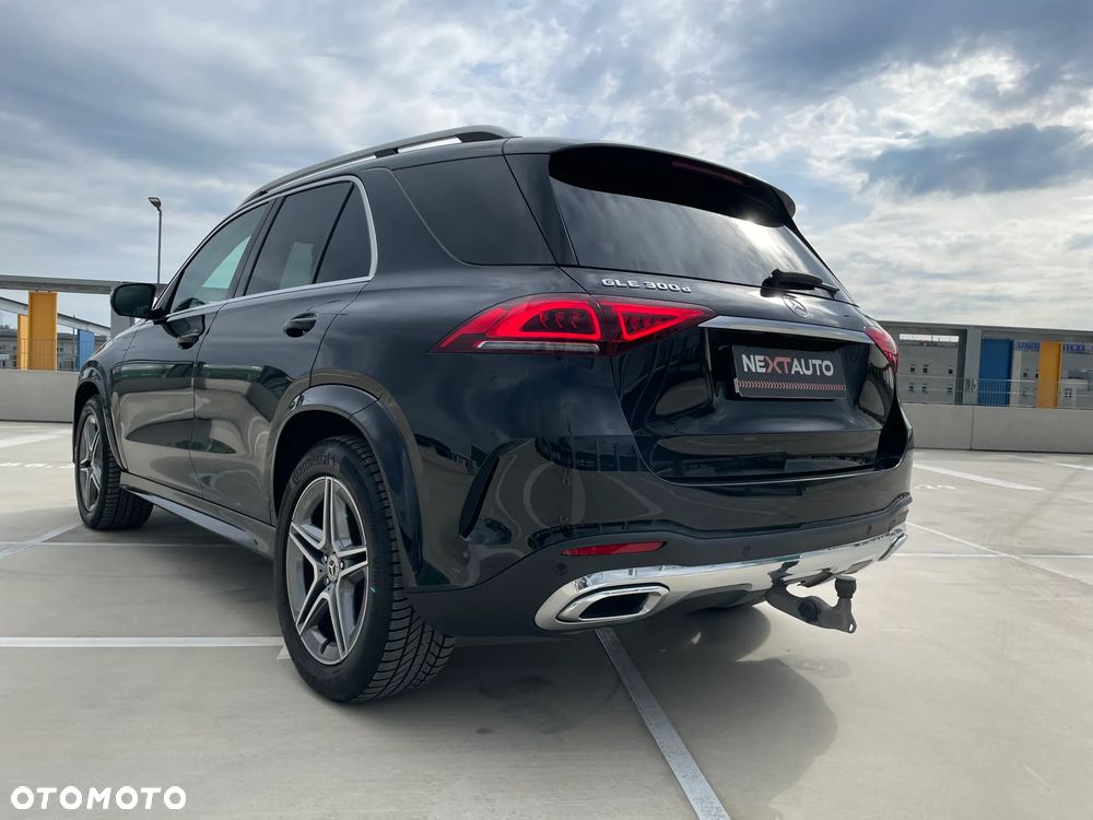 Mercedes-Benz GLE 300 d 4Matic 9G-TRONIC AMG Line - 8