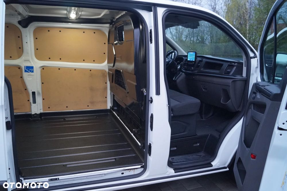 Ford Transit Custom - 10