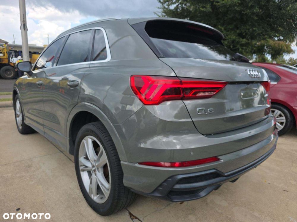 Audi Q3 45 TFSI Quattro S tronic S line - 3