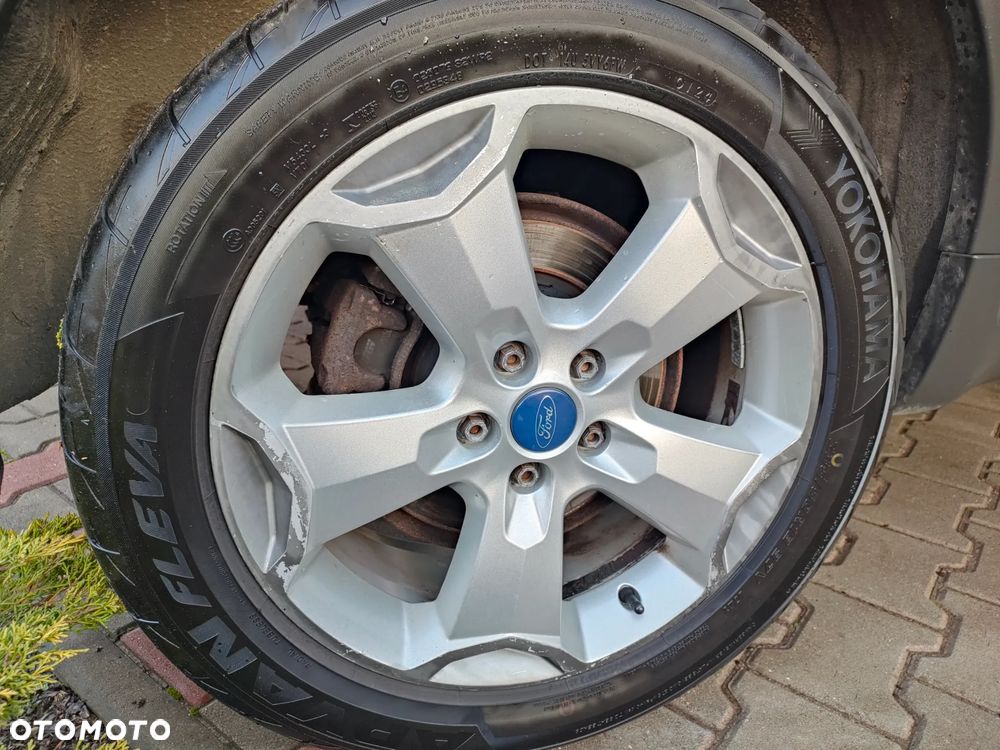 Ford Kuga 2.0 TDCi Titanium - 24