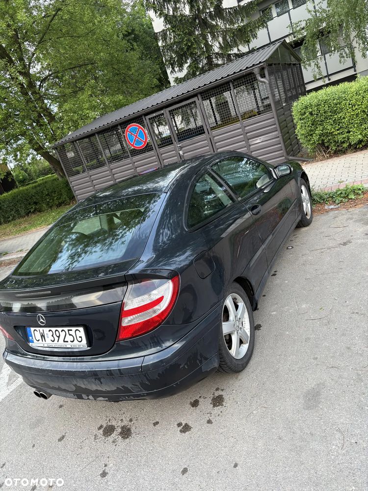 Mercedes-Benz Klasa C 180 Kompressor Sportcoupe - 5