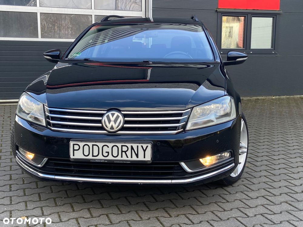 Volkswagen Passat Variant 2.0 TDI Highline DSG - 2