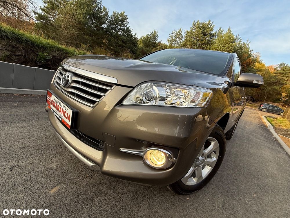 Toyota RAV4 10-13 - 4