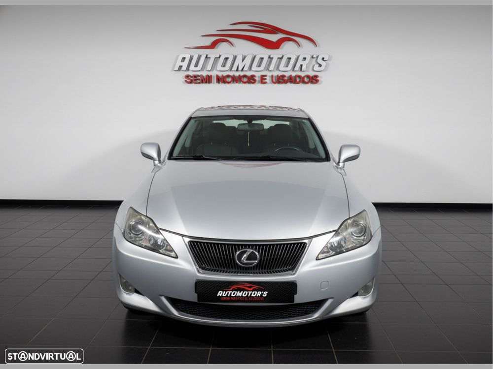 Lexus IS 220 - 3