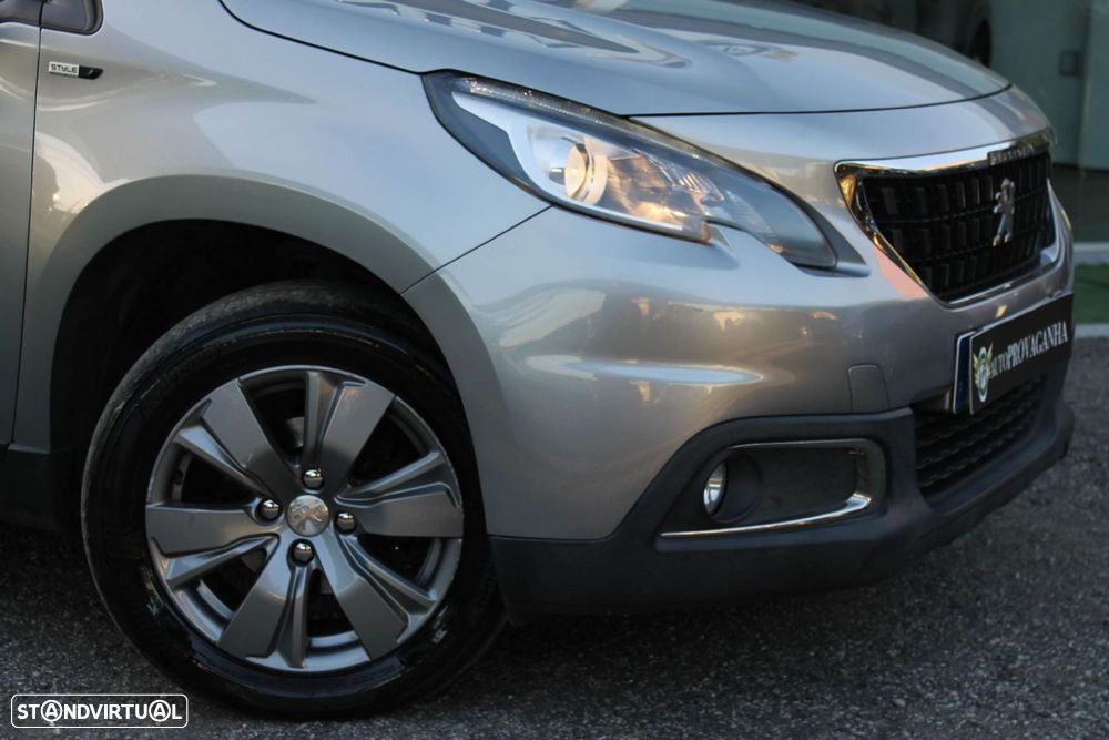 Peugeot 2008 1.6 BlueHDi Style - 31