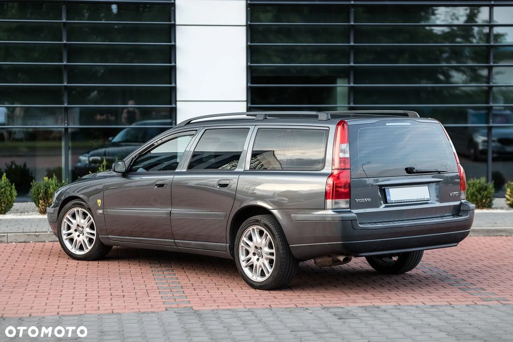 Volvo V70 2.4 Summum - 10