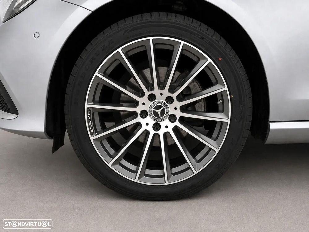 Mercedes-Benz E 220 - 9