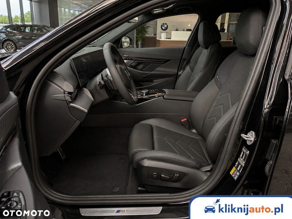 BMW Seria 5 520d xDrive mHEV M Sport - 6
