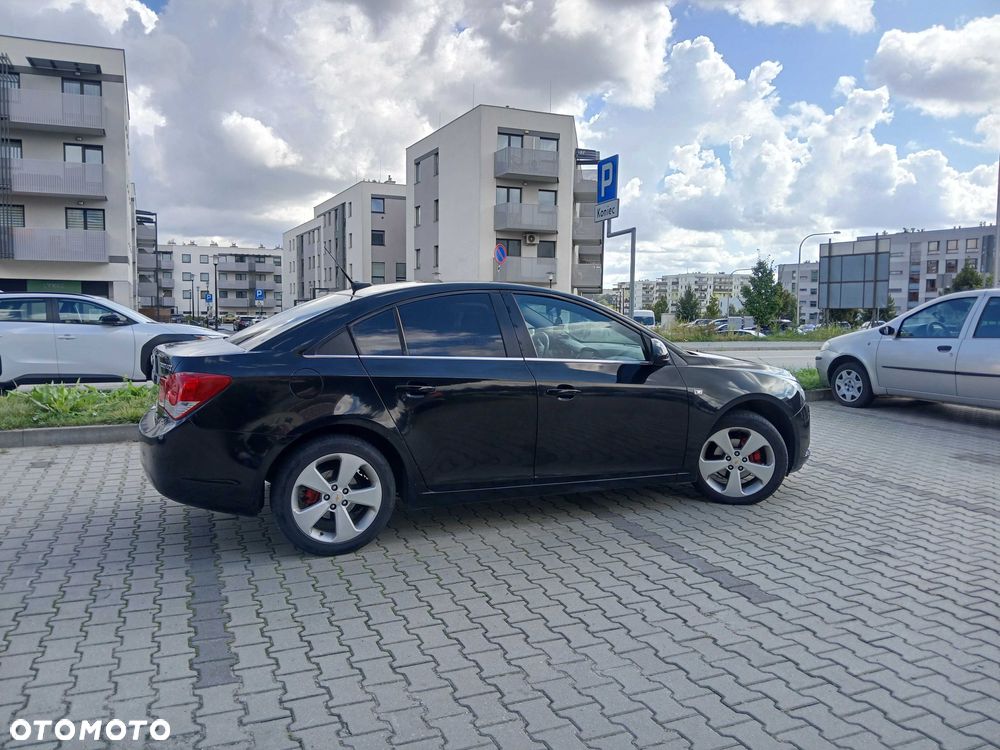 Chevrolet Cruze - 5
