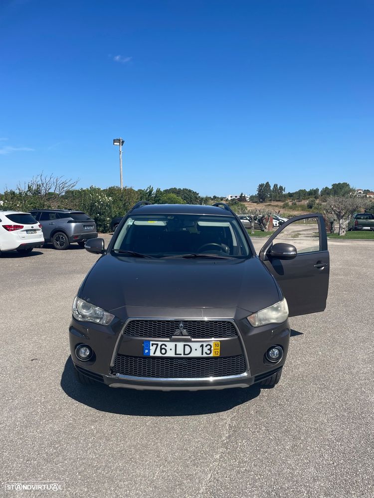Mitsubishi Outlander - 15