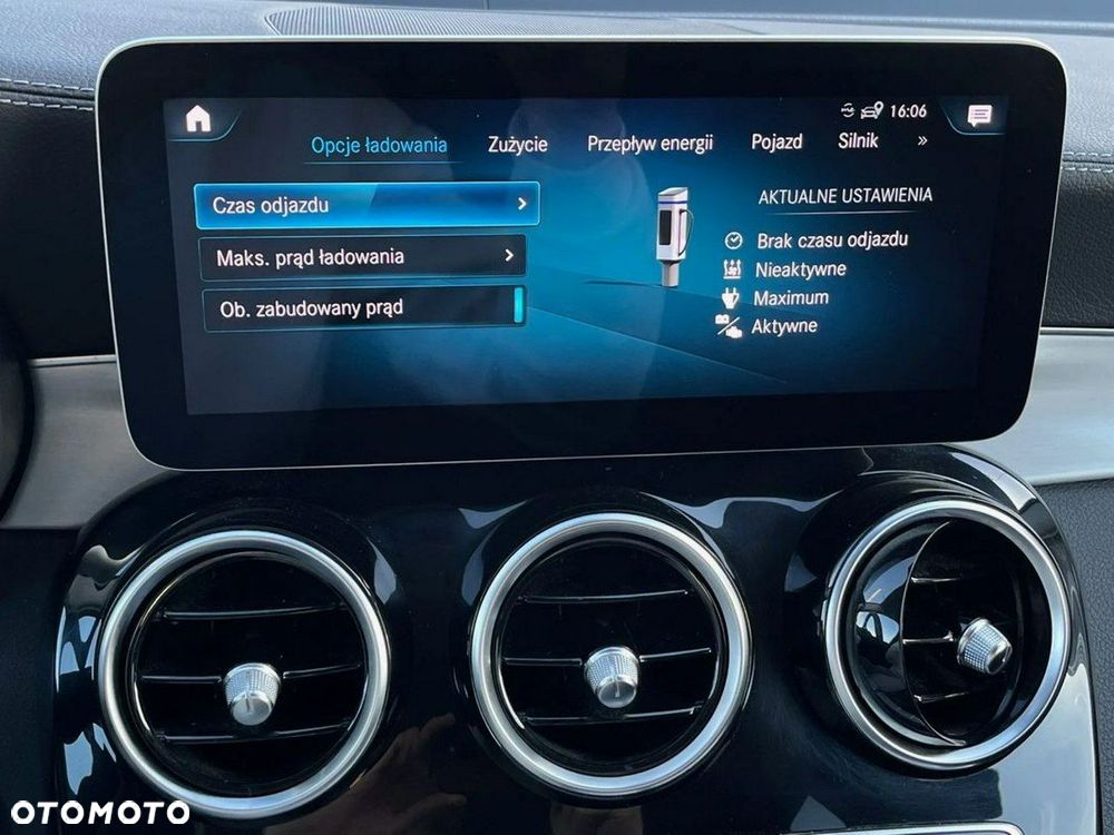 Mercedes-Benz GLC 300 e 4-Matic Avantgarde - 32