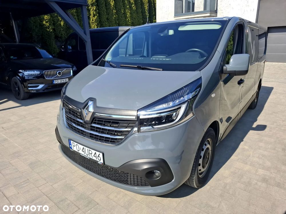 Renault Trafic - 2